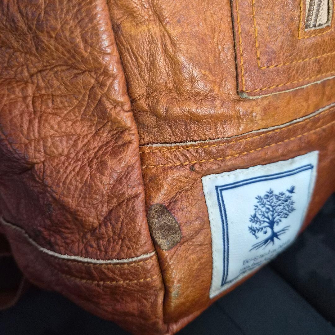 1点物】ハンドメイド革のリュック　ミャンマー製　日本デザイン