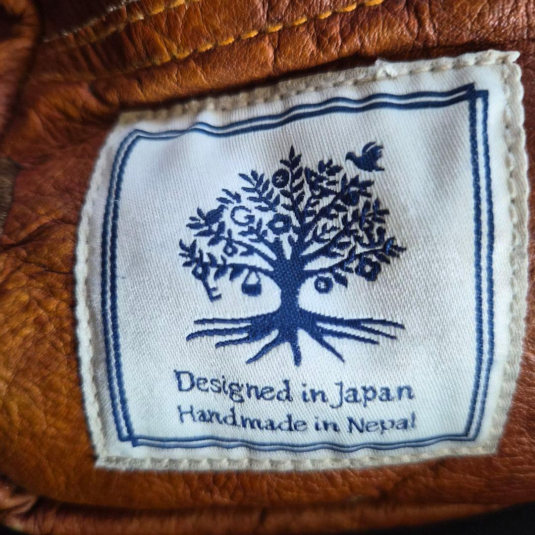 1点物】ハンドメイド革のリュック　ミャンマー製　日本デザイン