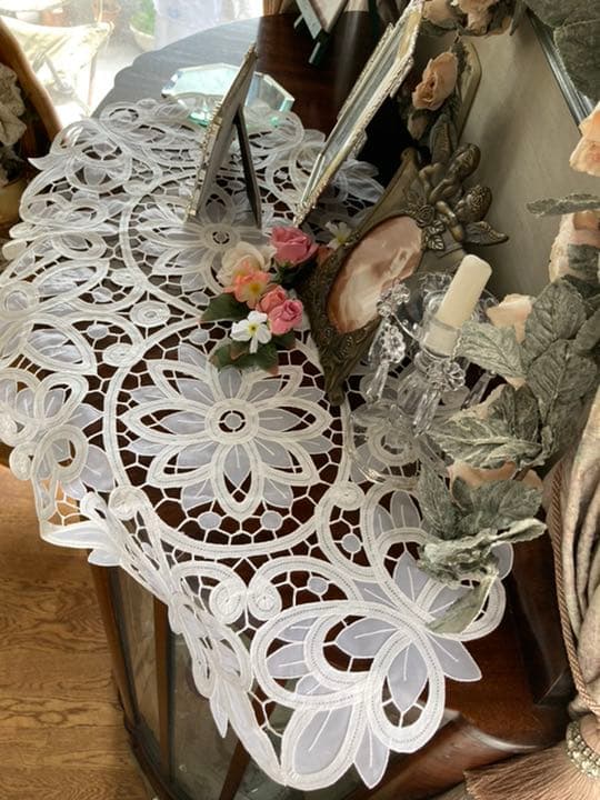 ヴィンテージ キャビンレースホワイト40✖️75テーブルセンター時代もの  レア物