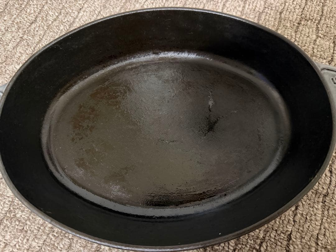 STAUB 鋳鉄オーバル鍋 グレー23