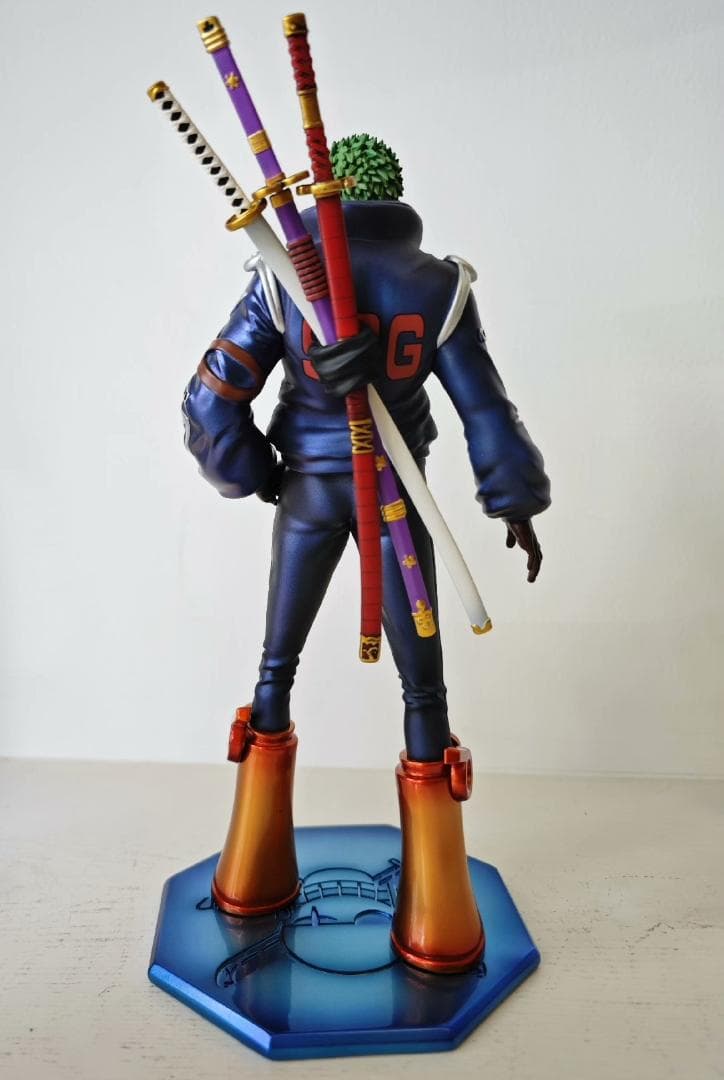 ワンピース エッグヘッド編 ロロノア・ゾロ フィギュア ガレージキット