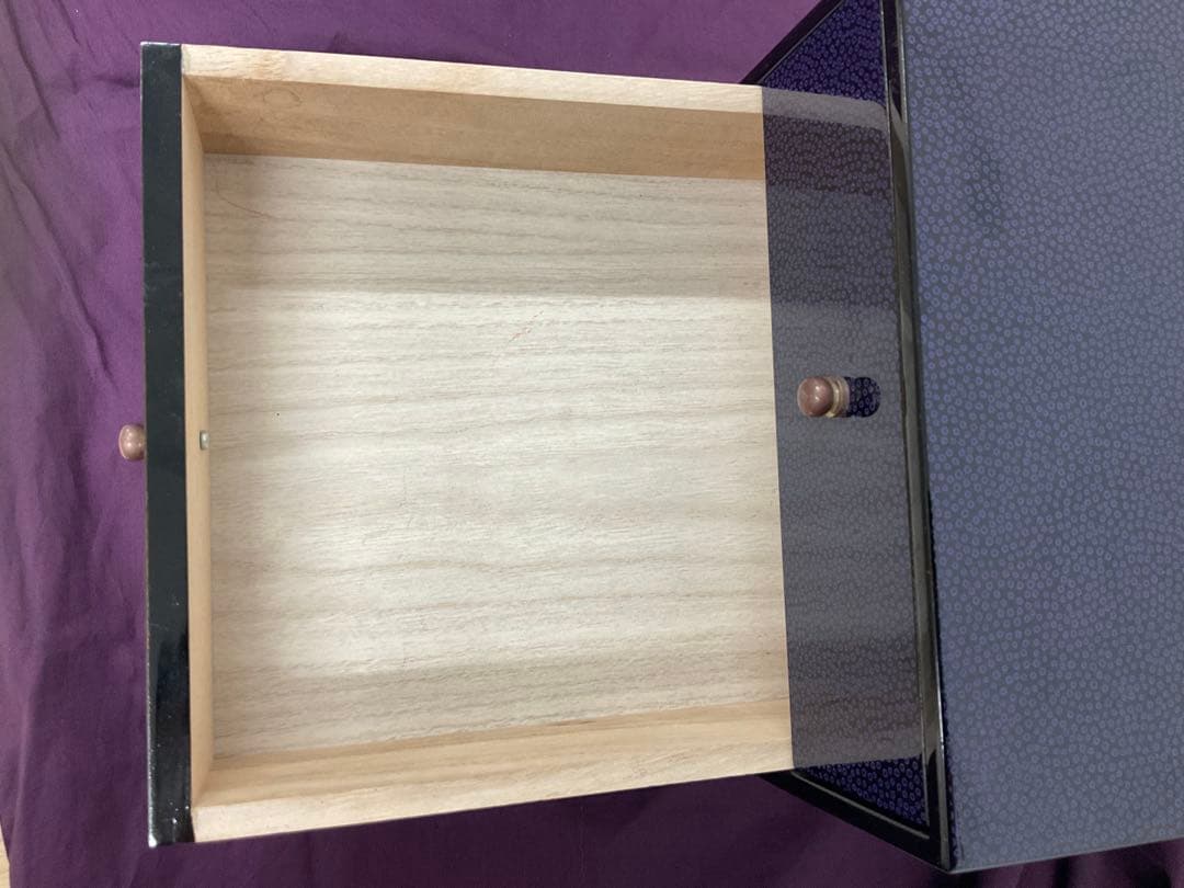 津軽塗 七々子塗 紫色 三つ引き箪笥