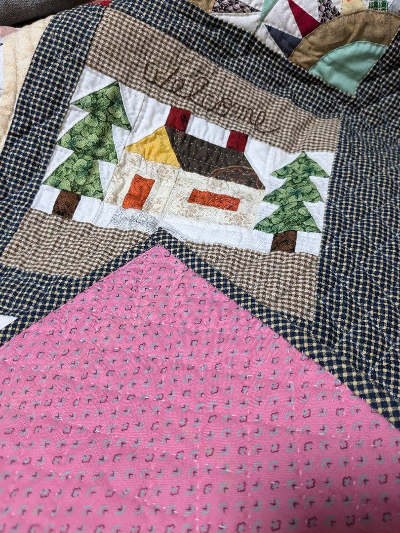 パッチワーク　サンプラーキルト　タペストリー☆