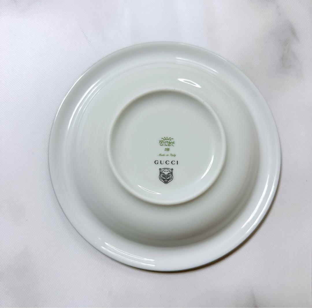 グッチ小物入れ スターアイ ラウンド アッシュトレイ ポーセリン ホワイト