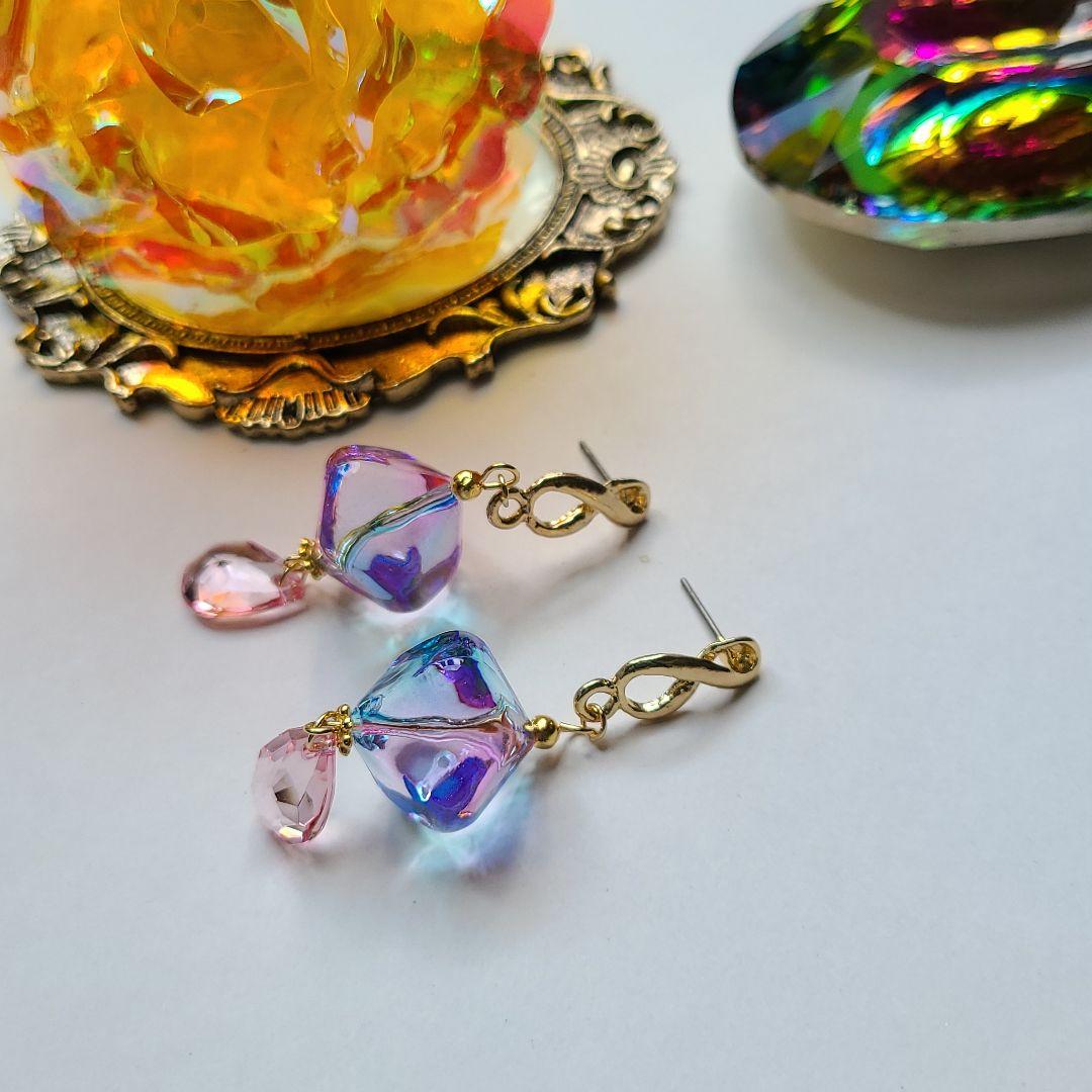 ハンドメイドピアス1644