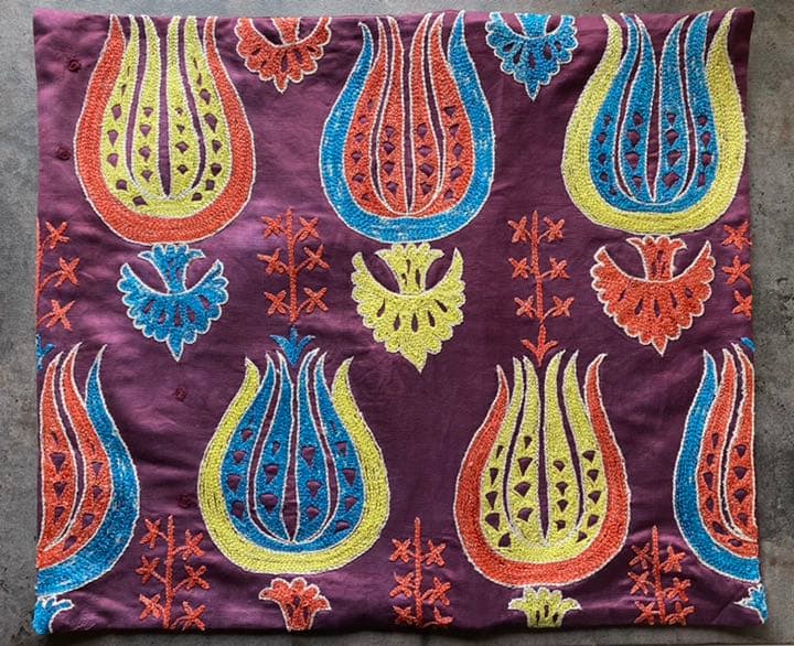 ウズベキスタン製 シルク スザニ刺繍 クッションカバー 58×50 SZN721