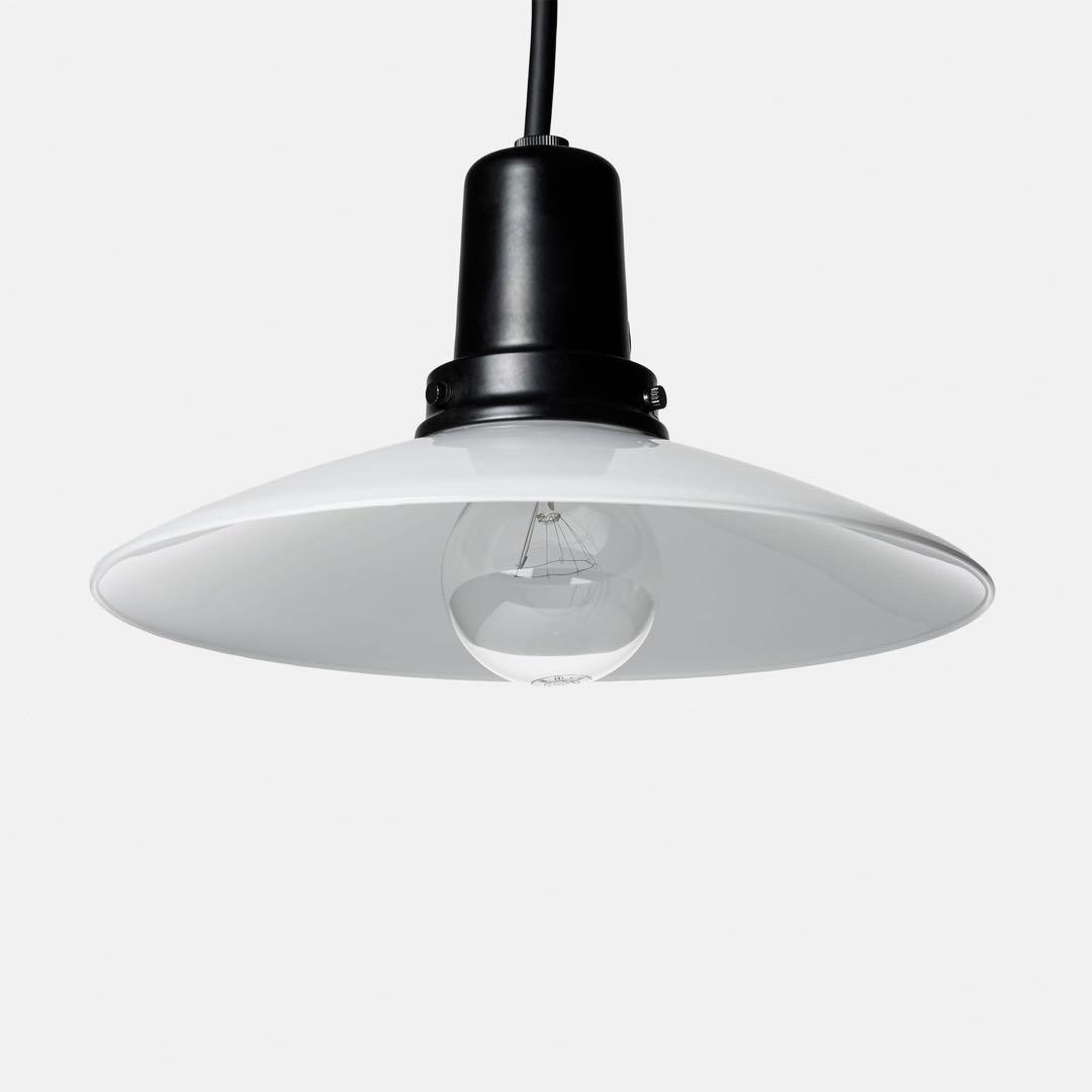 レトロ　ペンダントライト 乳白×ブラック