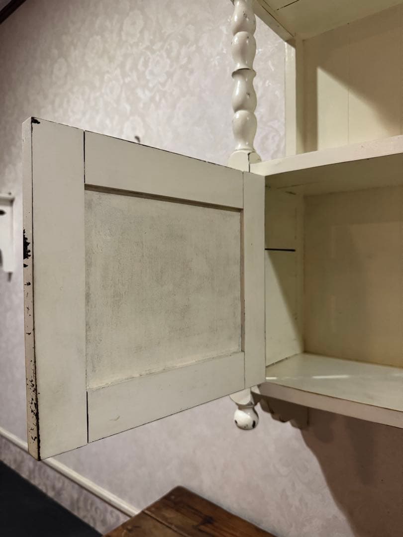 古家具 ♡ シェルフ ♡ クリーム色