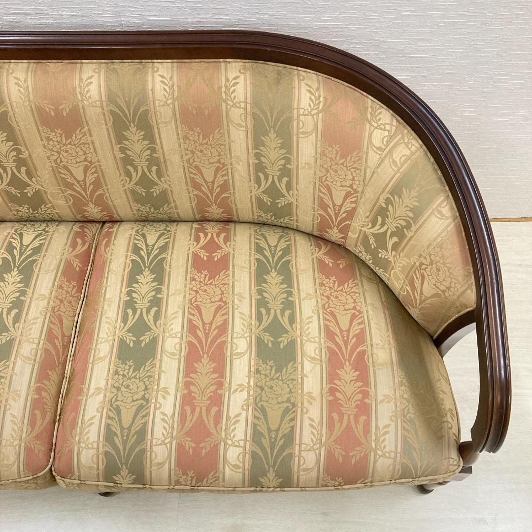 【マルニ】ケントコート KENT COURT　２人掛けソファ　鋲打ち　クラシック