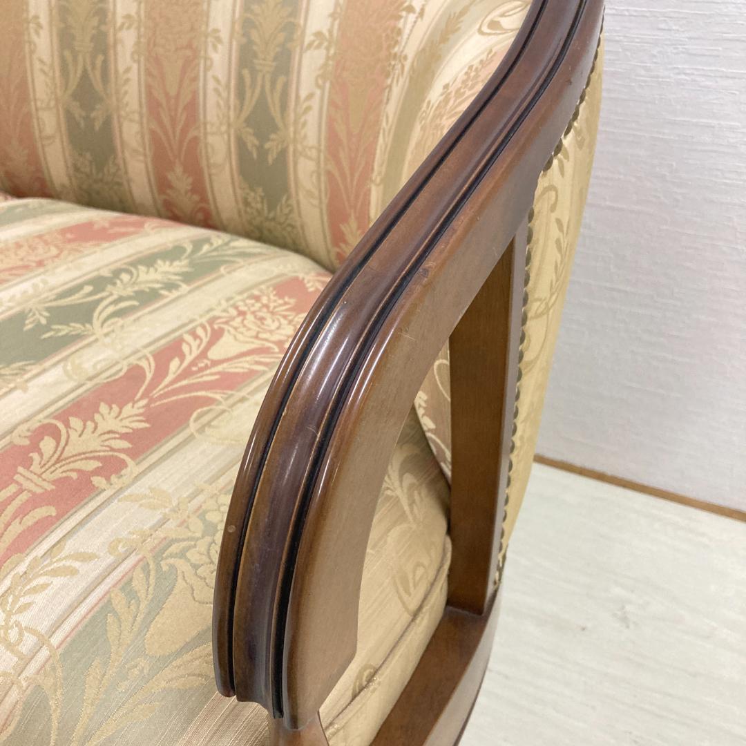 【マルニ】ケントコート KENT COURT　２人掛けソファ　鋲打ち　クラシック