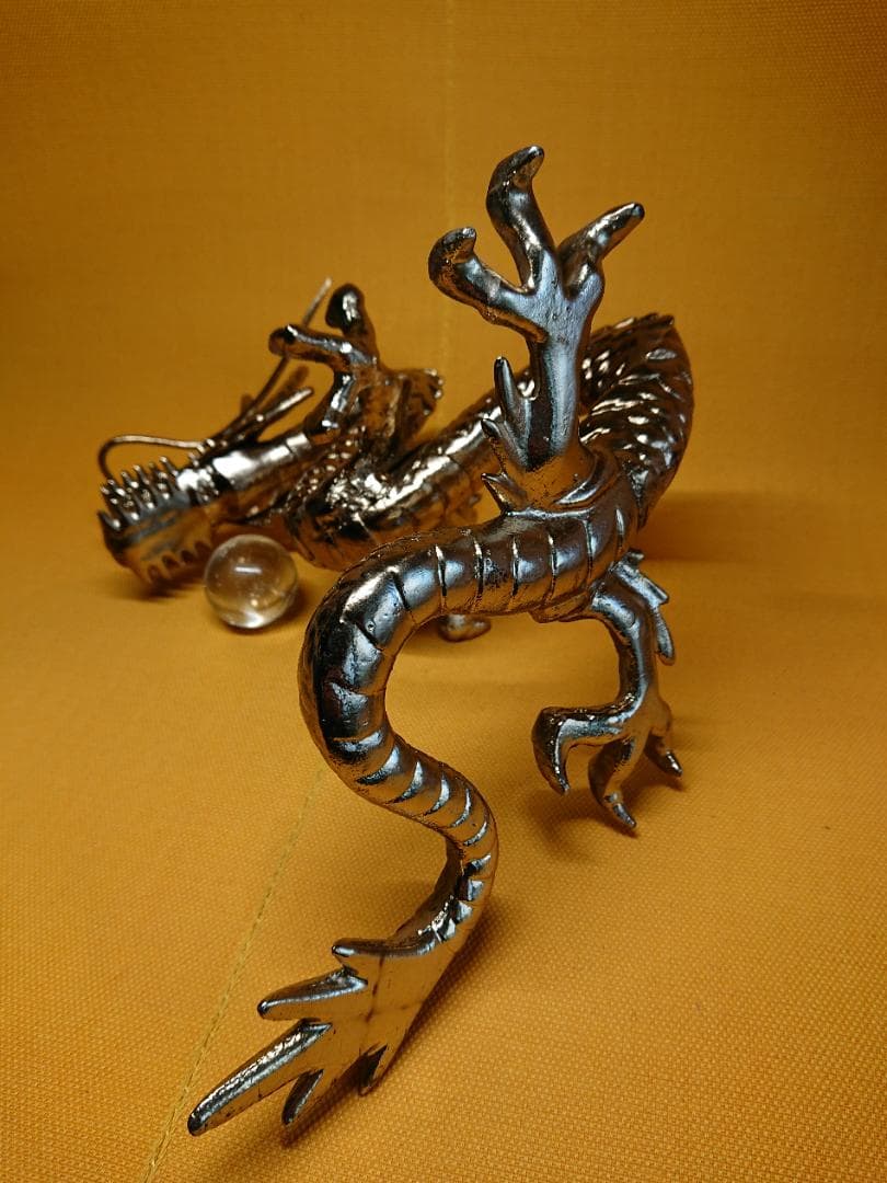 龍　昇龍　金属　2.3kg　置物　インテリア　工芸品　美術品　A3229