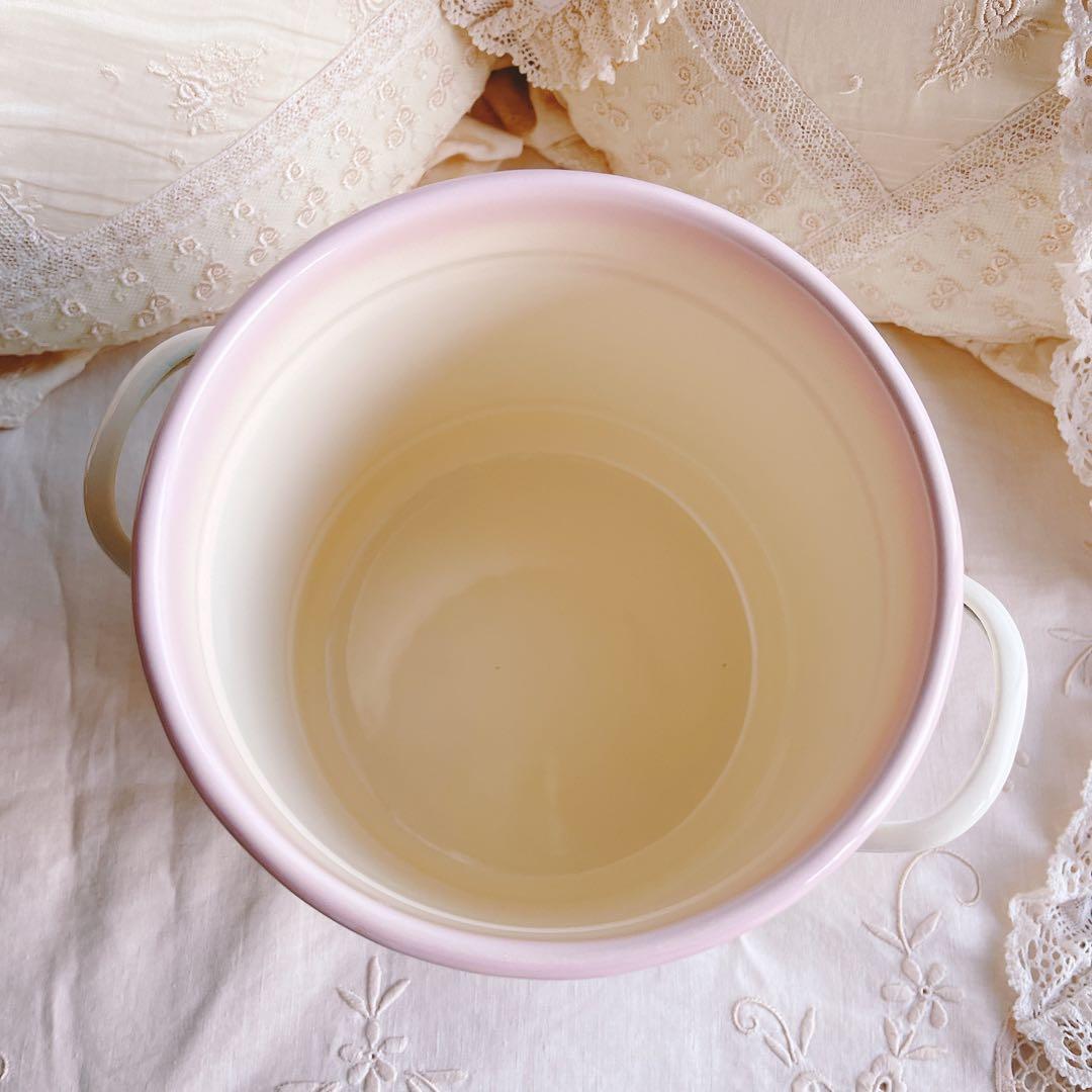 お値下げ♡イマン♡ダイアナローズホーローキャニスターマニーローズバスケット薔薇