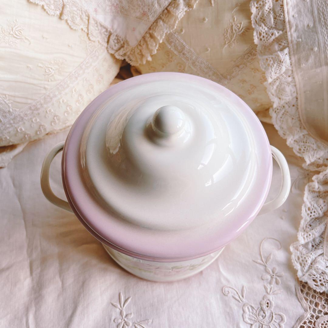 お値下げ♡イマン♡ダイアナローズホーローキャニスターマニーローズバスケット薔薇