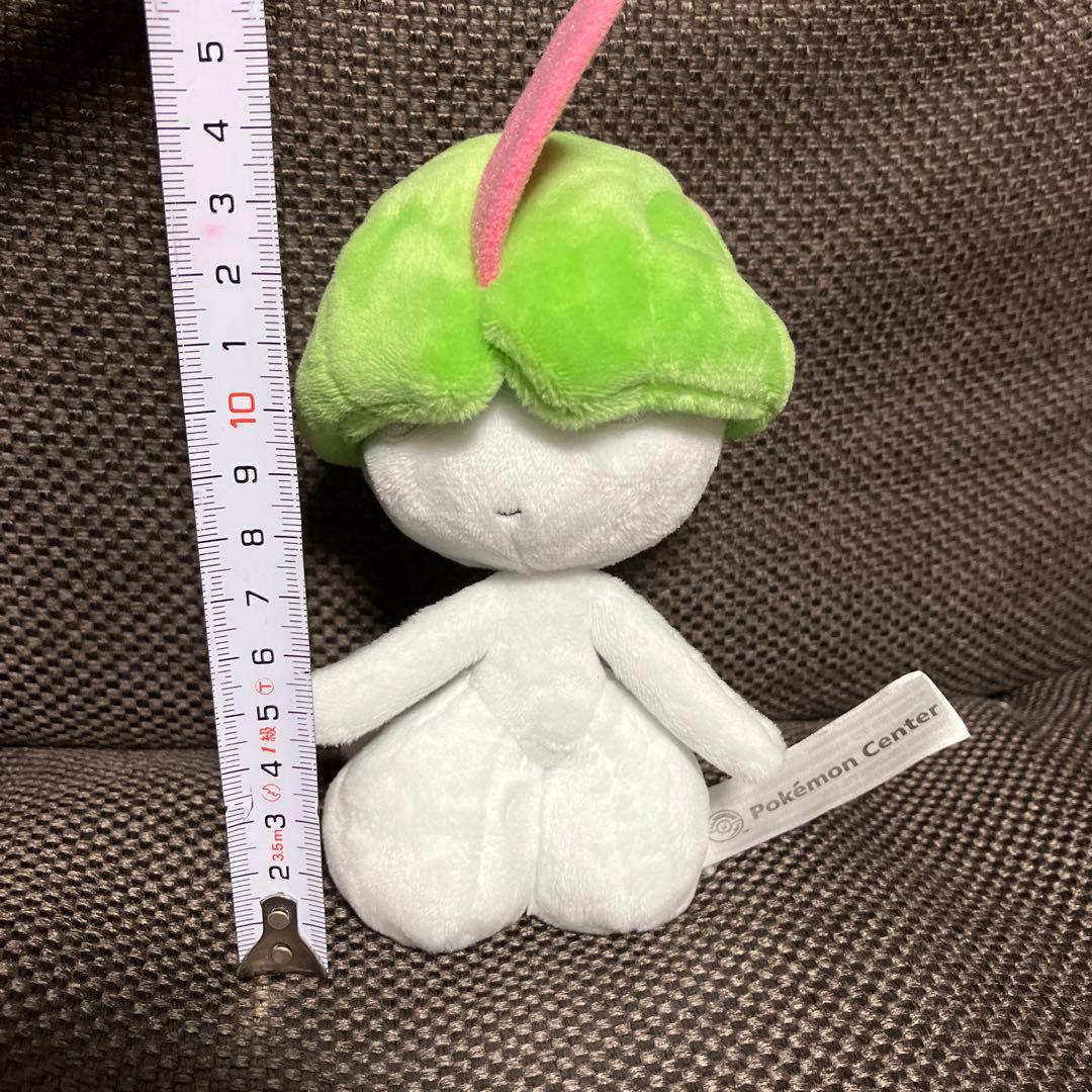 ポケモンセンター限定】ラルトス ぬいぐるみ - メルカリ