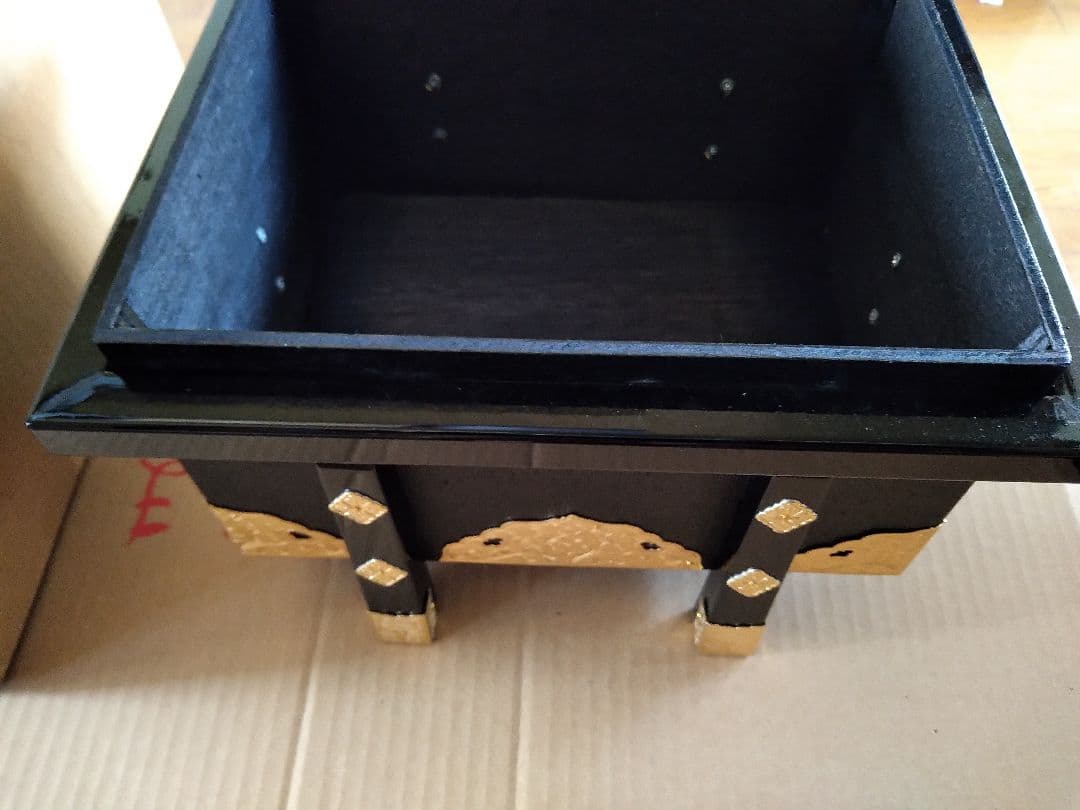 京甲冑 竹麻呂作「嵐山」15号 鑑別書付めのう・水晶