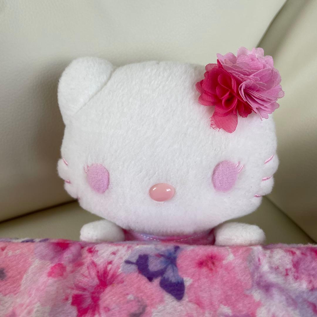 ハローキティ Redyコラボ リゾフラ柄 ティッシュボックス