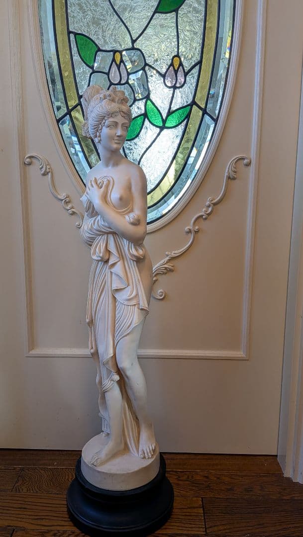 ギリシャ・ローマ彫刻① 水浴びをする女性像