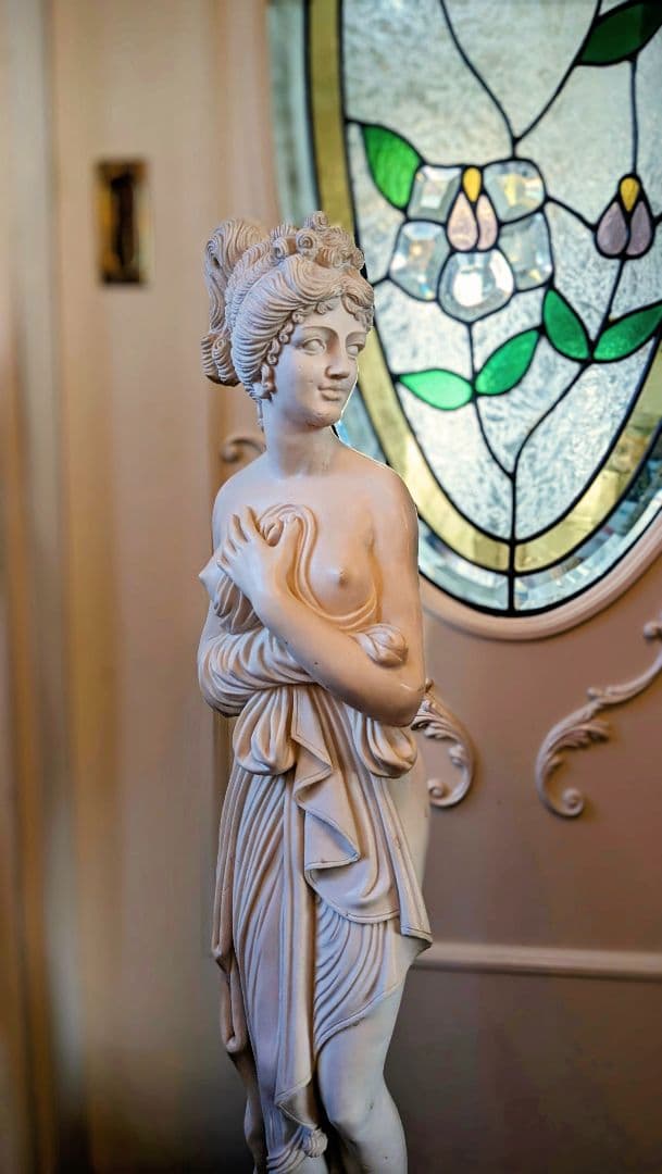 ギリシャ・ローマ彫刻① 水浴びをする女性像