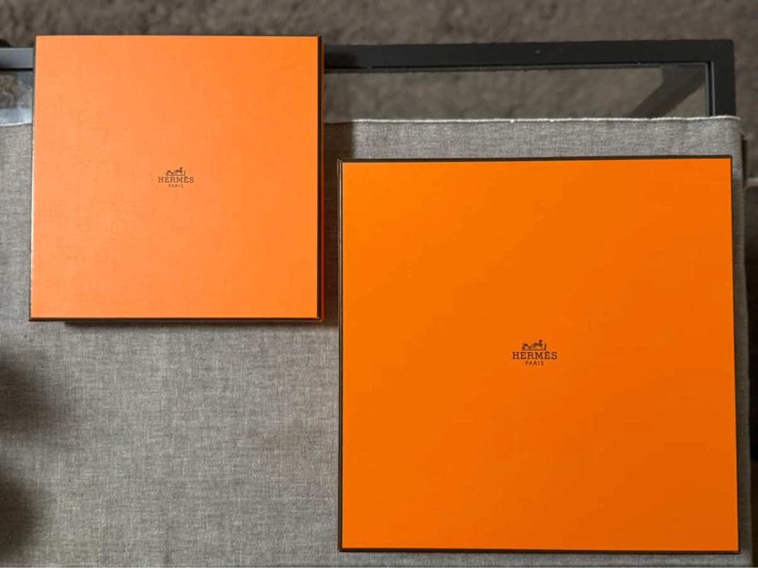 未使用 HERMES エルメス 2枚セット Hデコ