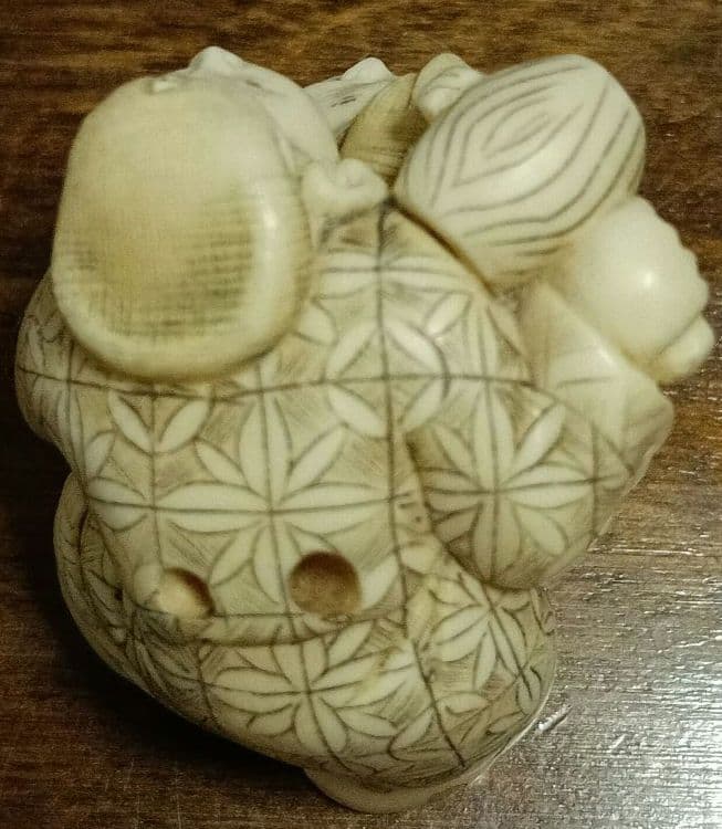 年代物 骨董 象牙風 在銘 恵比寿天 大黒天 根付 47ｇ 縁起物 商売繁盛