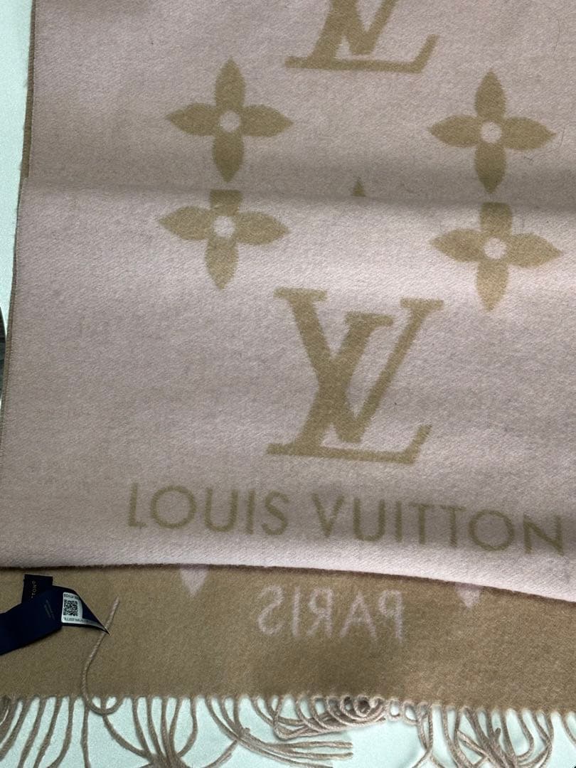 Louis Vuitton ロゴマフラー ピンク/ベージュ ノベルティ