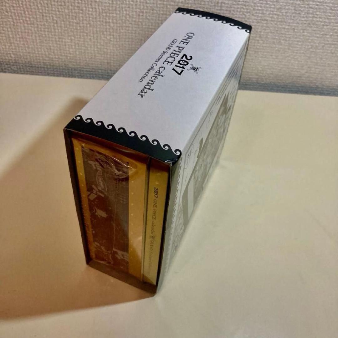 2017 ワンピース 日めくりカレンダー 未開封 ポスターなし 匿名配送