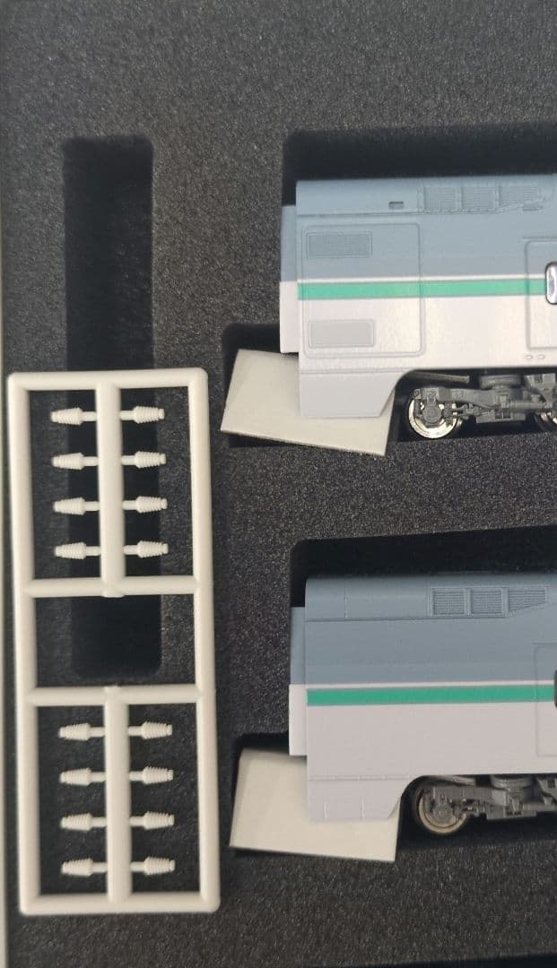 鉄道模型 JR E1系(Max) 増結4両セット