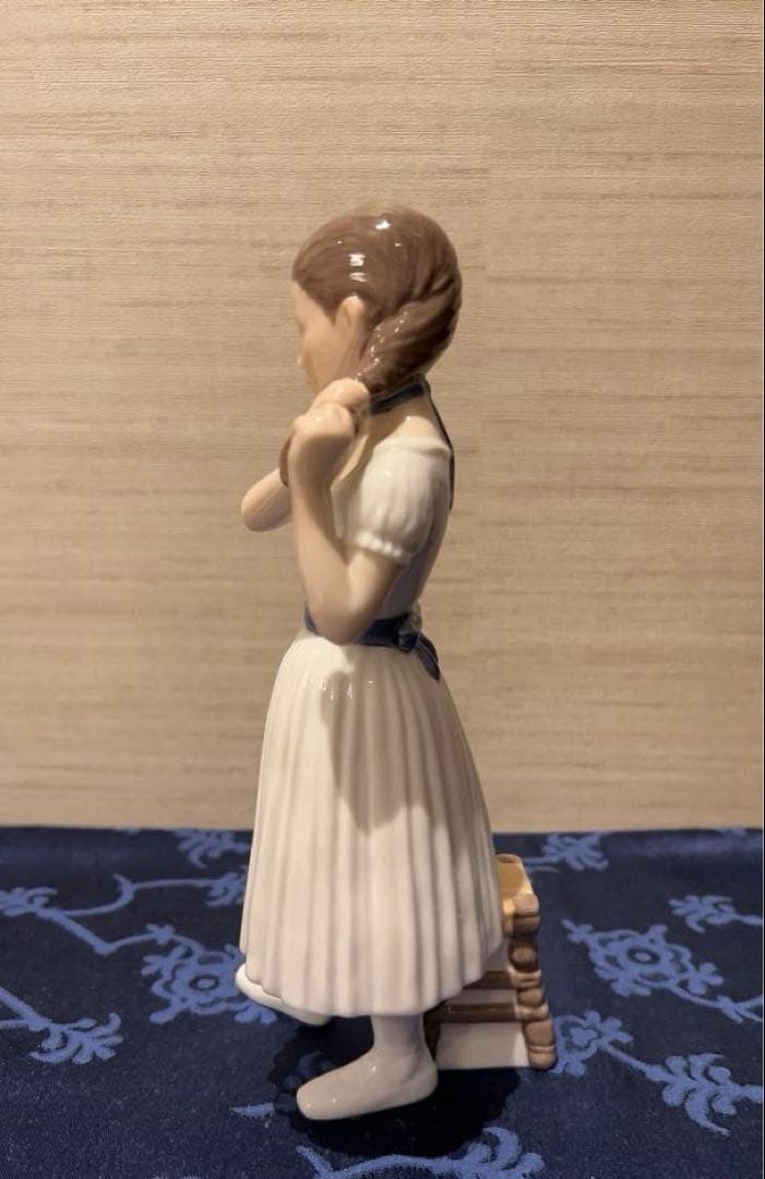 レア❣️美品◼️ロイヤルコペンハーゲン　フィギュリン　女の子