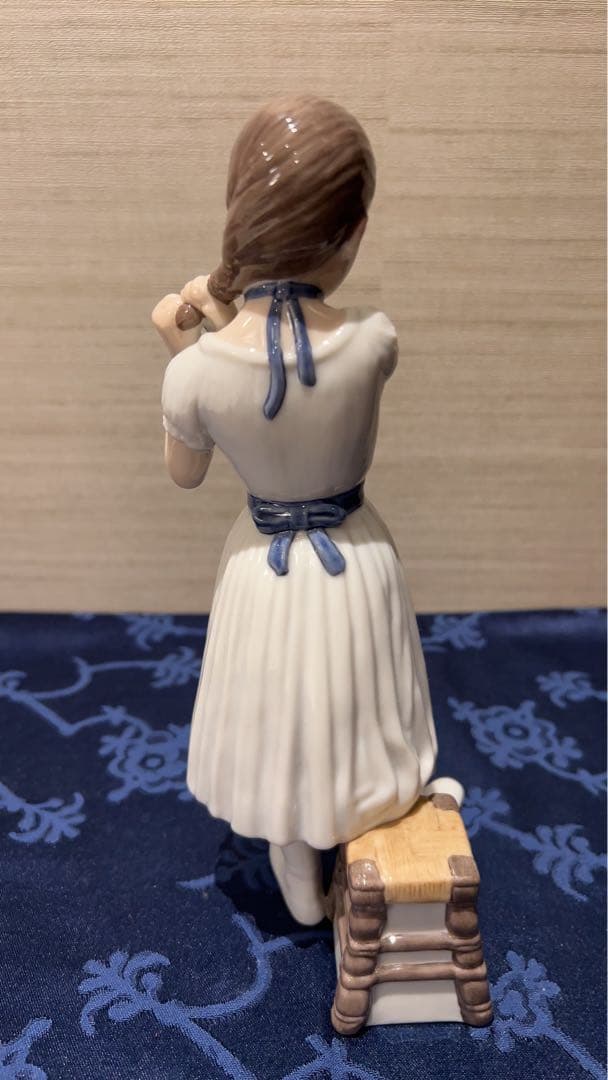 レア❣️美品◼️ロイヤルコペンハーゲン　フィギュリン　女の子