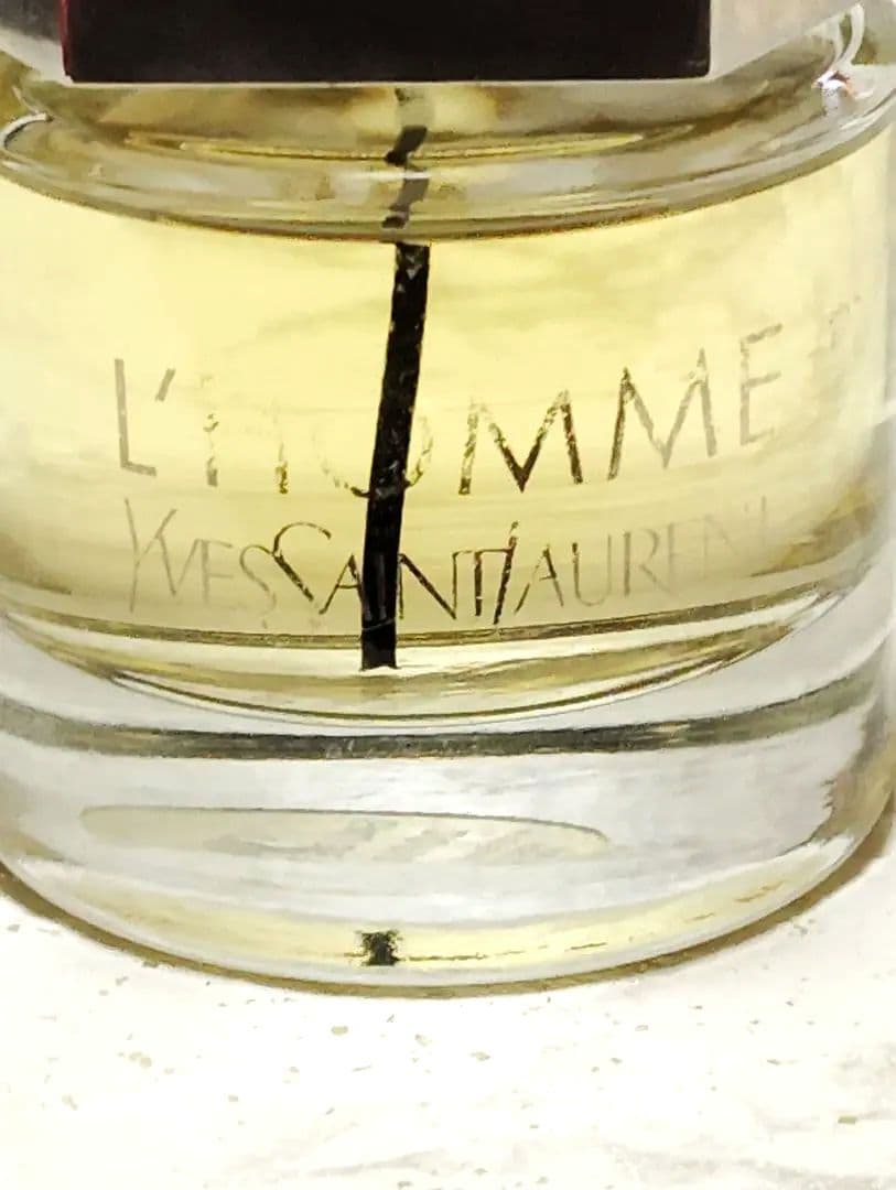 香水　新品　YSL　イヴサンローラン　ロム　オードトワレ　60ml