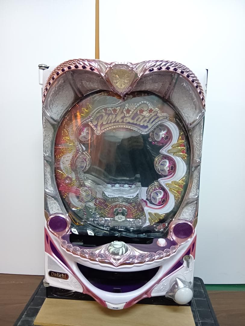 送料込み パチンコ 実機 CRピンクレディー 2011NM-S 直接引取可