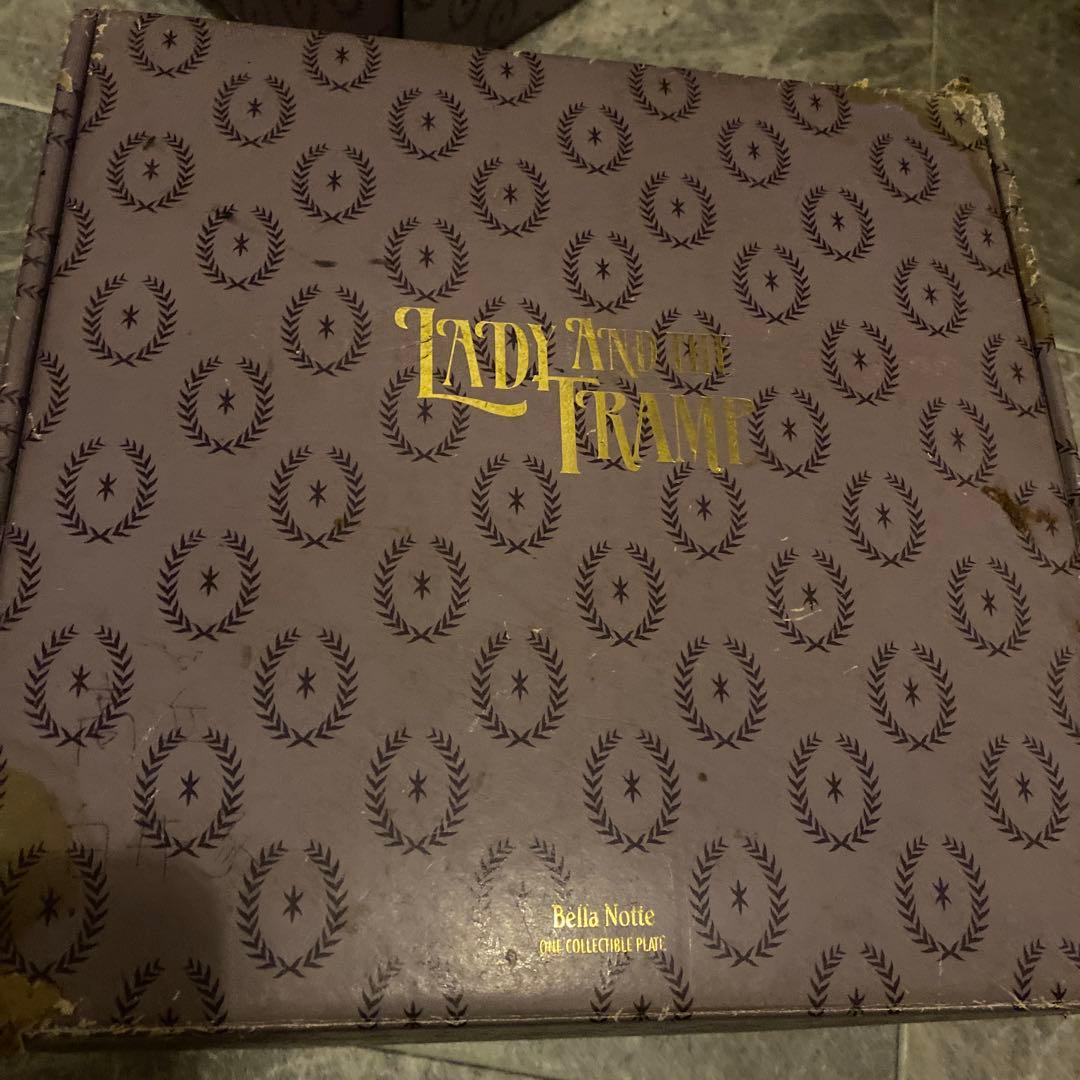LADY AND THE TRAMP ディズニー　皿　シリアルナンバー入り