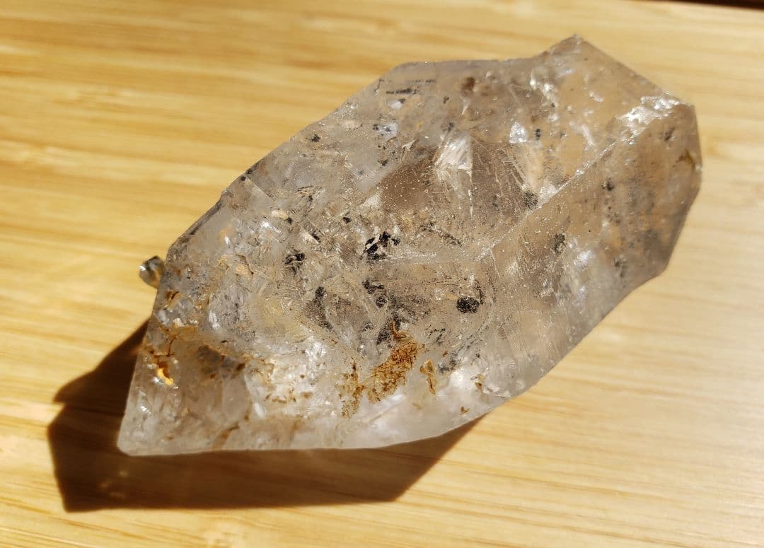 水入り グラファイト イン クォーツ