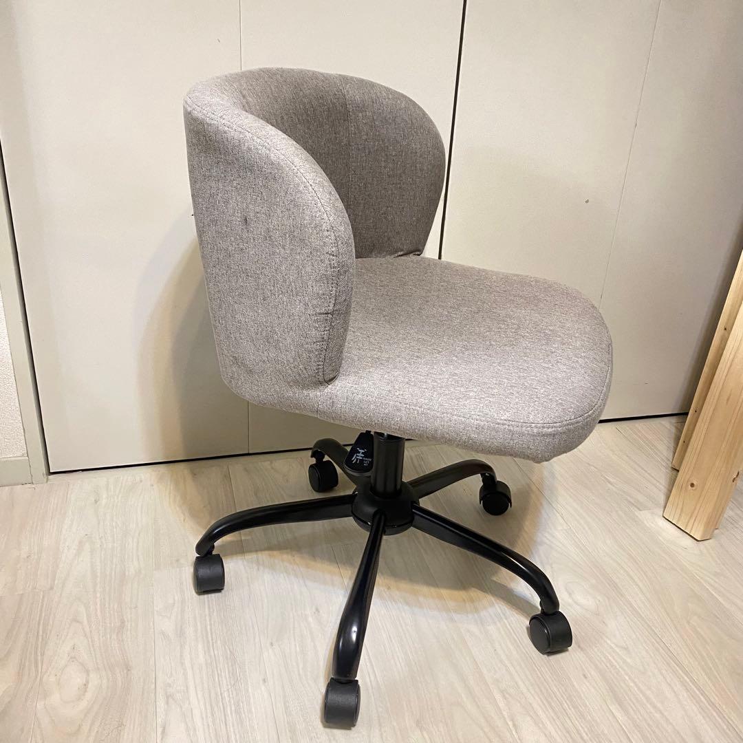 【かなでもの】 Modern Fabric 丸みのあるファブリック デスクチェア