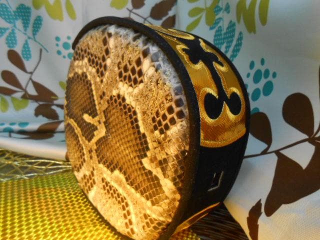 新品未使用(送料無料)19.980円　盛嶋開鐘蛇皮強化(二重張)型チーガ