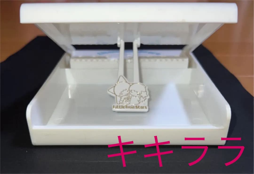 サンリオ 昭和レトロ キキララ メモ ケース - メルカリ