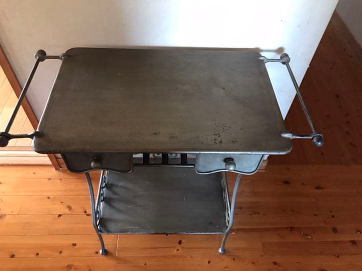 アイアン　鉄　机　ドレッサー