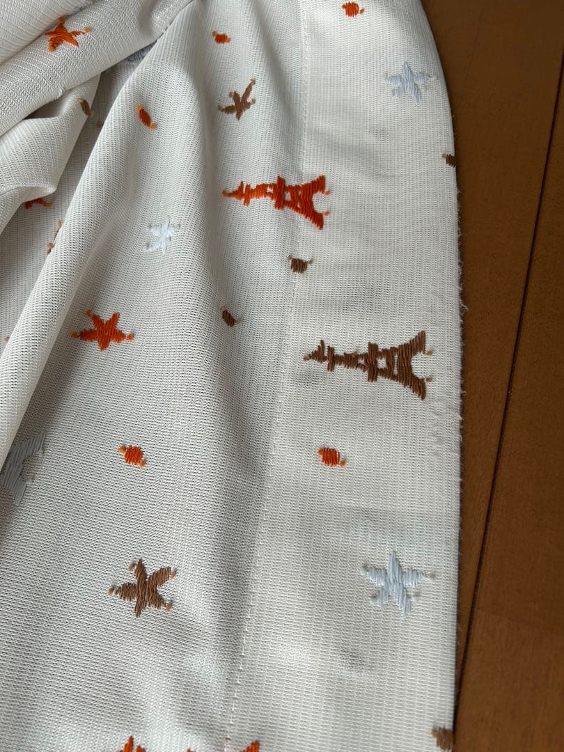 205　ミニラボ　1級遮光カーテン　レース　ベルメゾン　2枚ずつセット