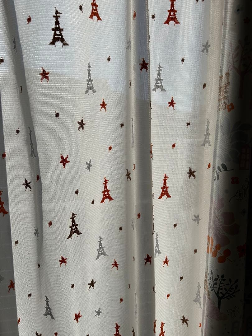 205　ミニラボ　1級遮光カーテン　レース　ベルメゾン　2枚ずつセット