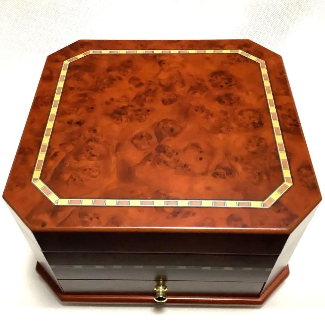 日本電産サンキョー　ディスクオルゴール　22弁　ディスク10枚．ＡＣアダプター付