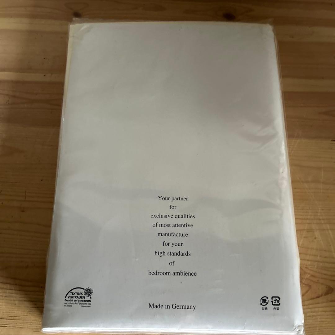 未使用 IDC 大塚家具 掛け布団カバー　アルテナルネッタ　ダブル　人気色バニラ