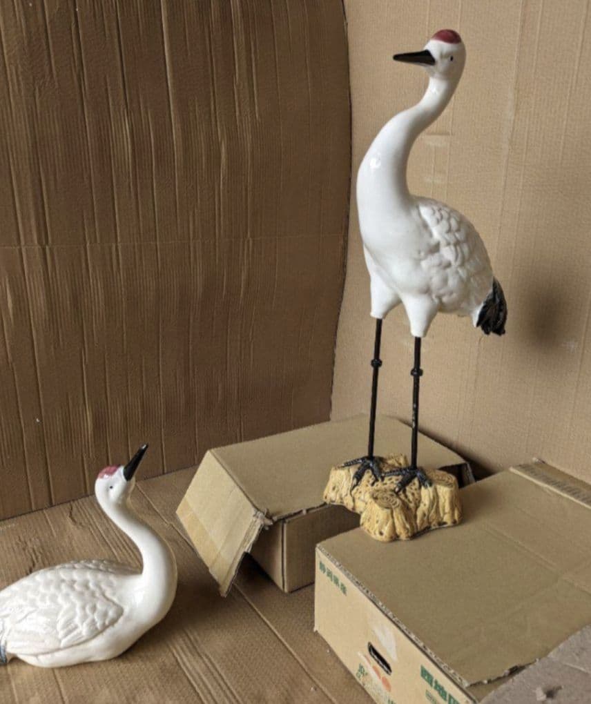 信楽焼　陶器製　鶴の置物