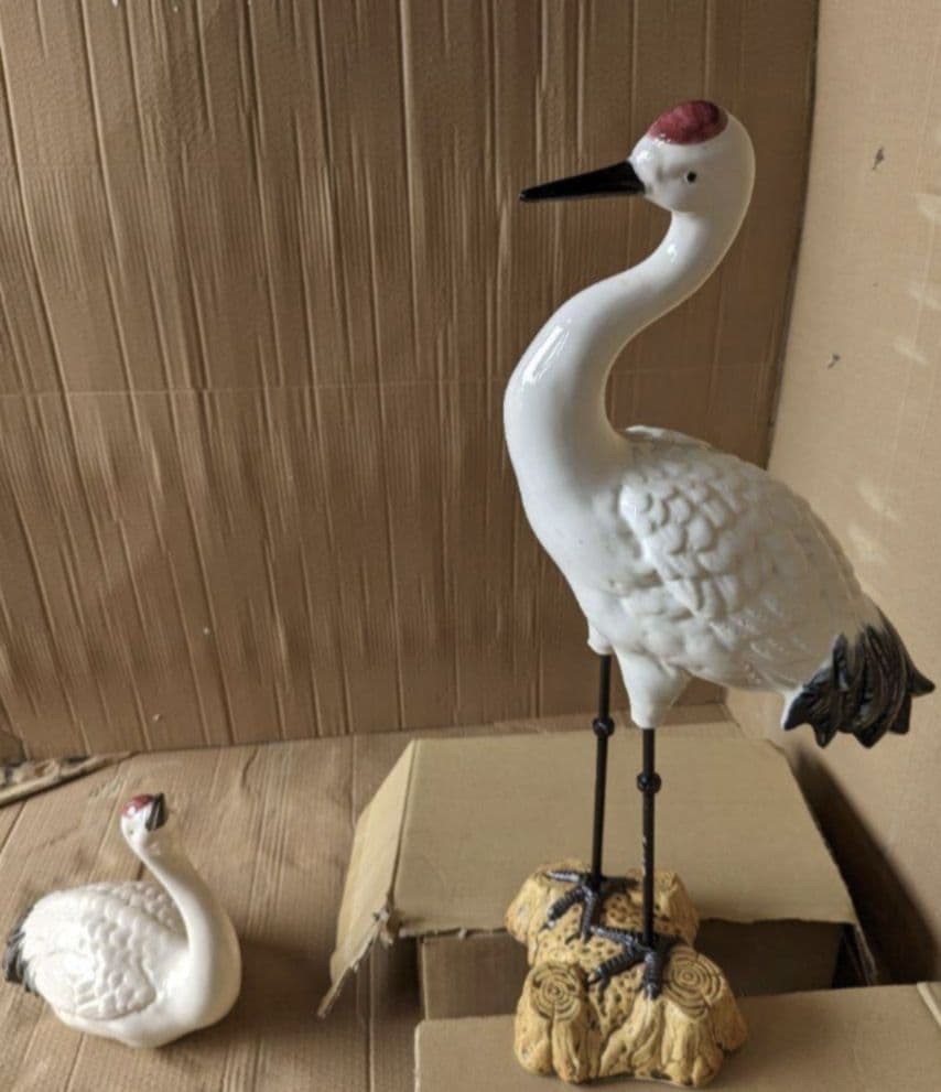 信楽焼　陶器製　鶴の置物