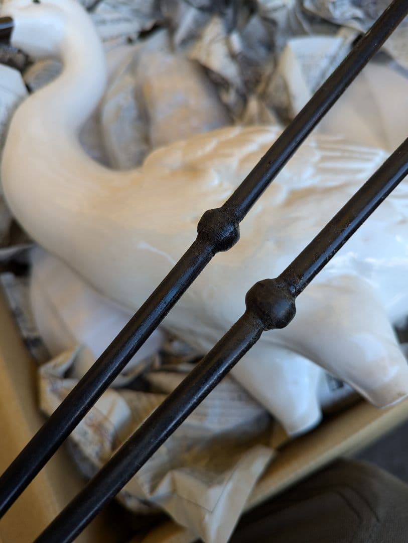 信楽焼　陶器製　鶴の置物