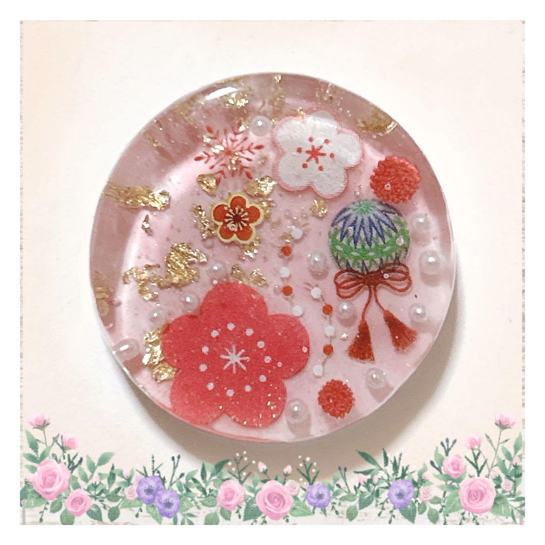 No 998❣️大人可愛いお正月模様レジンヘアゴム❣️٩(๑❛ᴗ❛๑)۶❣️