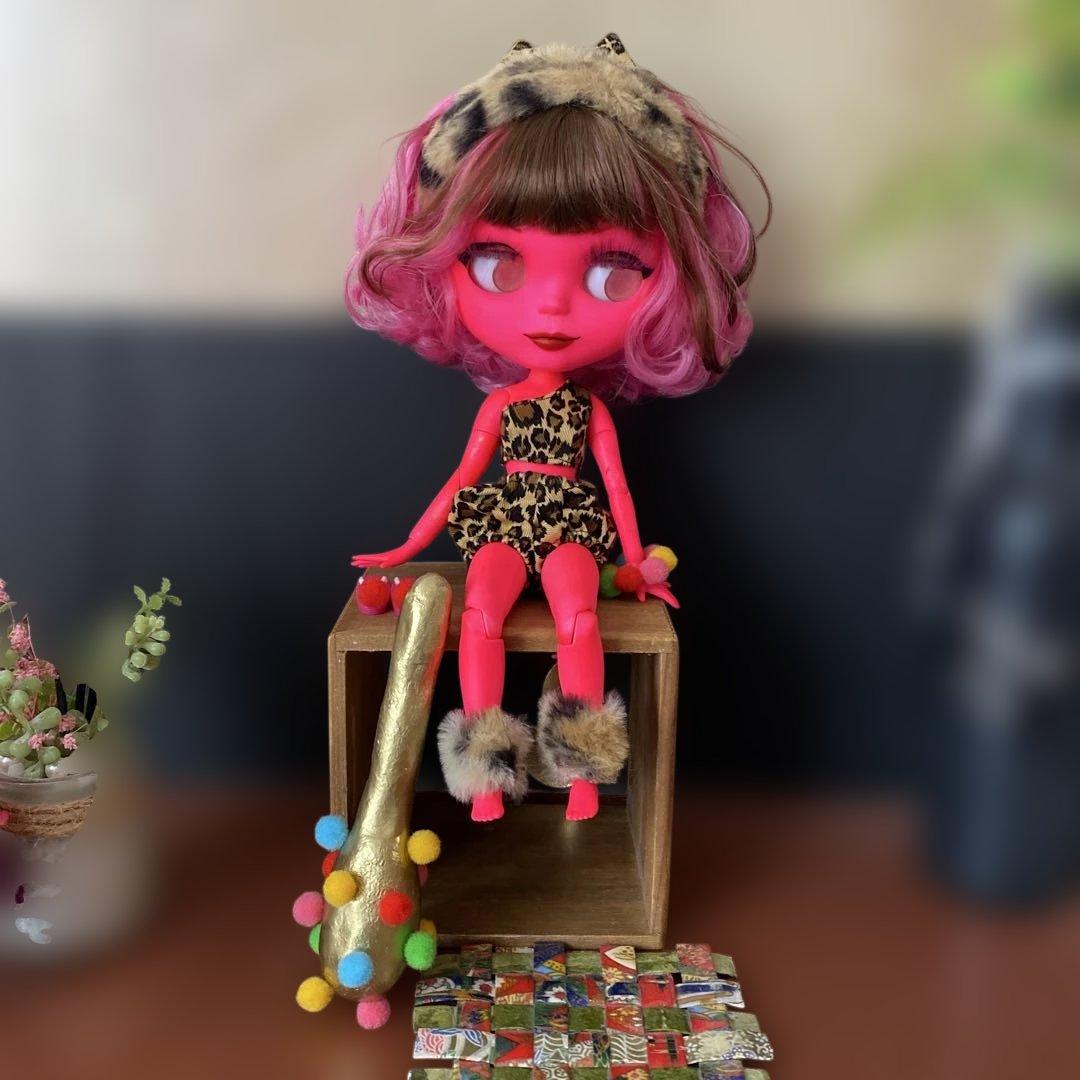 カスタムドール『ピンク鬼』金棒付き 節分 ピンク&ブラウンヘアツノ付きターバン