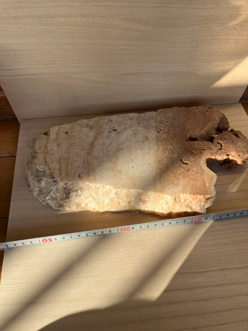 鍾乳石製 花瓶 クリーム色と茶色のストライプ