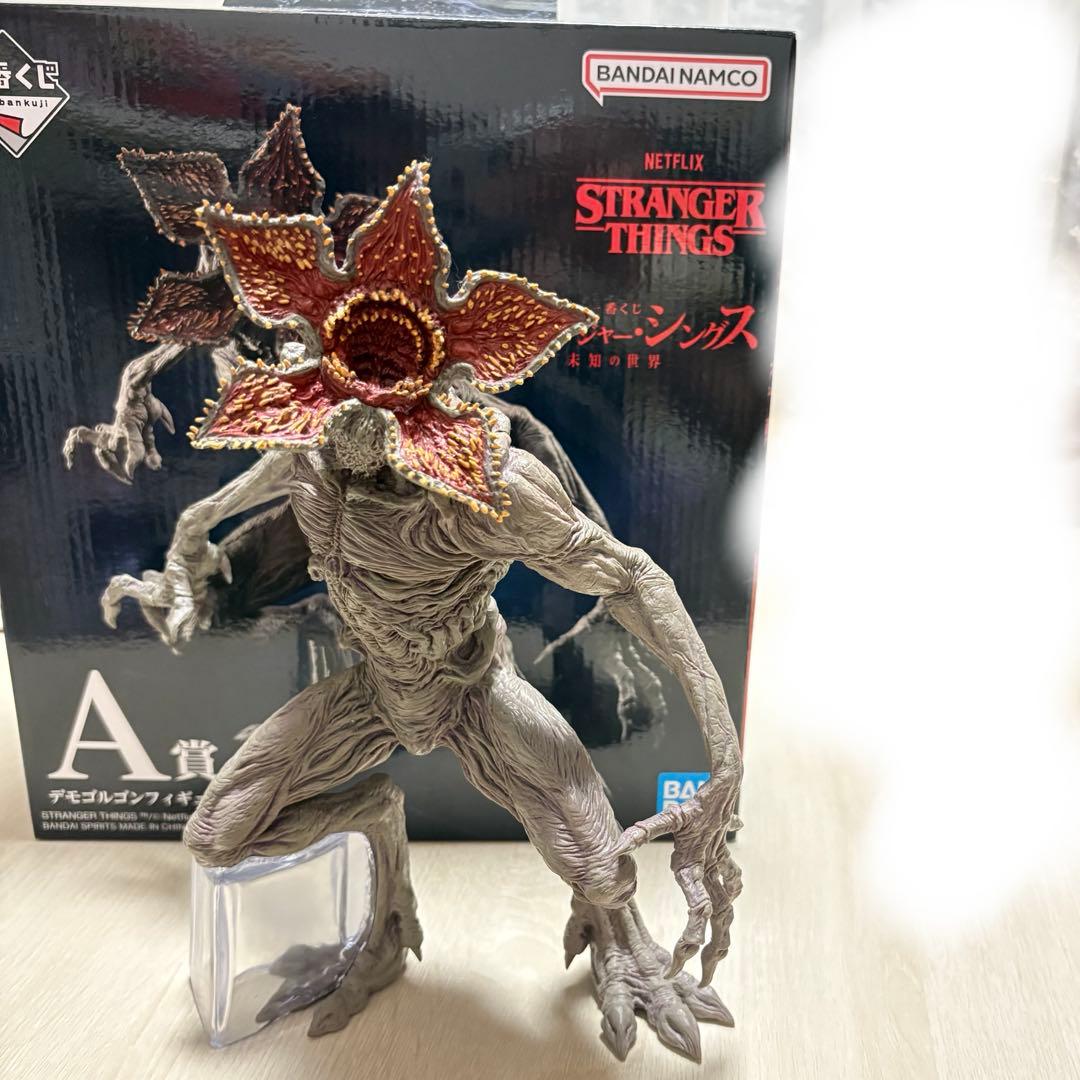 BANDAI STRANGER THINGS デモゴルゴン フィギュア - メルカリ