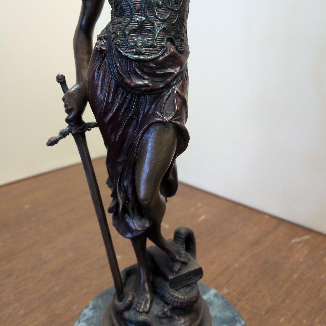 正義の女神　ブロンズ３１センチA.MAYER作