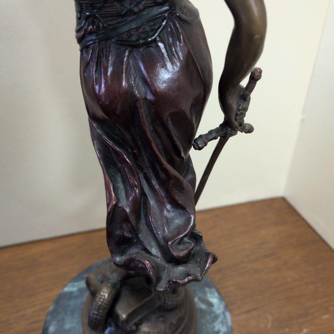 正義の女神　ブロンズ３１センチA.MAYER作